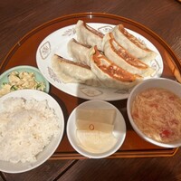 銀座ブルーリリー ステーキ&チャイニーズレストラン -  銀座ブルーリリー ステーキ&チャイニーズレストラン -