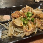 焼き屋季利呼 - ぶた耳炒め