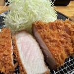 とんかつ 檍 - ロースカツのこの脂身