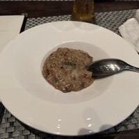 R restaurant & bar -  R restaurant & bar -