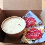 CHOWDER SHACK - Chowder & Oyster crackers