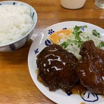 味寿食堂 - 本日のおすすめ ミンチカツ＋ご飯 中
