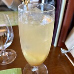 レストランテ 風 - 自家製パンジンジャエール