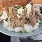 岡ちゃん - チキン南蛮丼　　普通盛りでもボリュームあります。