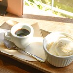 10°CAFE - 