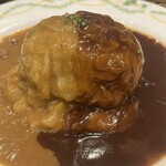 グリル マルヨシ - 名物のロールキャベツ。カレーソースとデミグラスソースかかかってます。