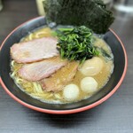 横濱家系ラーメン 勝鬨家 - 