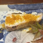 馳走 啐啄一十  - コノワタ醤油で焼いた江田島のマナガツオ