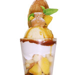 Itakori parfait with milk caramel and mushrooms