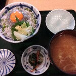 Ryoutei Hamaya - お店のおすすめ　しらす2色丼 1650円