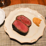 グルマンディーズ - 三田牛うちももステーキ