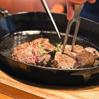 [Charcoal grilled Steak] No. 1 popular beef fillet Steak