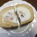 サロン・ド・モンシェール - マロンロール　350円くらいだった気が・・・