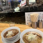 人類みな麺類 - 