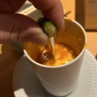 鶏料理 清水 - 茶碗蒸しに途中で酢橘絞ってる