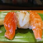 Sushi Sen - サーモン つぶ貝 海老