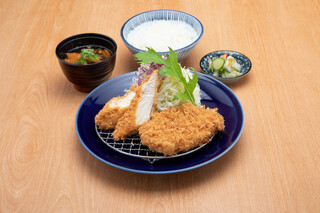 Tonkatsu Ma Mezon - 