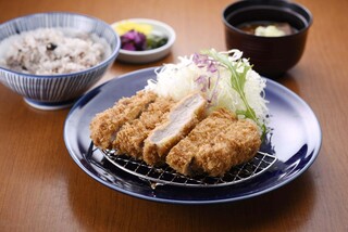 Tonkatsu Ma Mezon - 