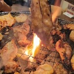 松阪が誇る名物!鶏みそ焼き肉 松阪食堂 - 