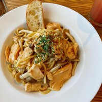 ウォルプタス 東京駅グランルーフ店 - 
