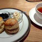紅茶専門店 PRI・ORI・TEA - スコーン2と紅茶をオーダー(=^･^=)