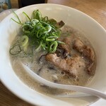 幸心堂 - 女子供にも優しい豚骨スープ。まろい
