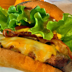 クアアイナ - バーガー袋に入れていただきます