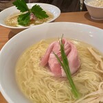 中華飯店 キンサン - 芳醇のどだし塩麺 大盛