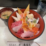 Koufukuzushi - ランチ海鮮丼