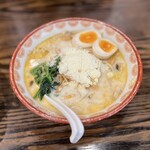 俺流塩らーめん - 秋味チーズ月見