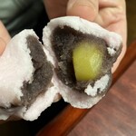 御菓子司 吉野屋 - 紅白饅頭　栗入り