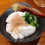 Kaisen Sakaba Homare - お通しの自家製おぼろ豆腐