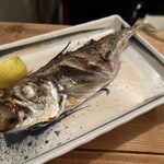 魚熊鮮魚店と立ち飲みぼてふり - 