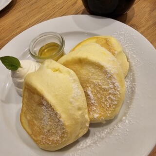 カフェ・ムード・トヨカワ_1