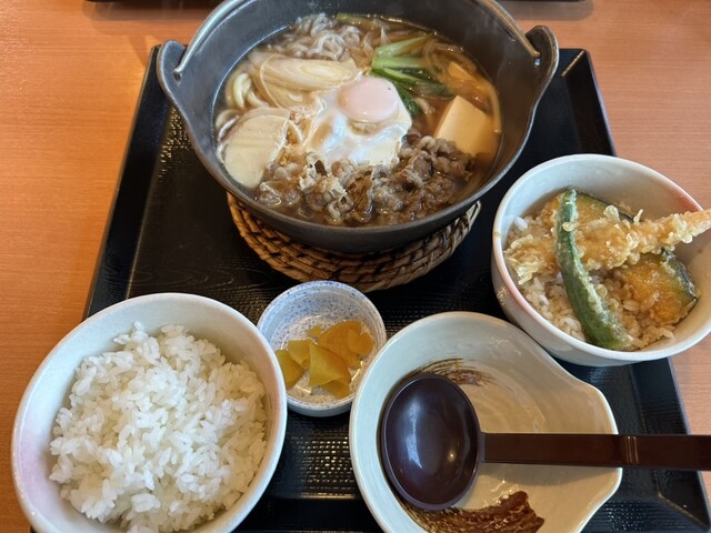 Aji no Mingei Honmachida Ten