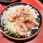 鳥小屋 - ３種ホルモン焼き