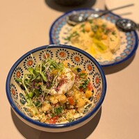 Trattoria Tabule - シグニチャーのタブレ！私これ好きなんです❣️ここのタブレはキヌアの食感とヨーグルトクリームのさっぱり濃厚クリームが合わさって美味しいピタパンに挟んで食べても‍♀️