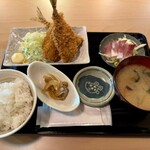 食事処 みんな家 - 釣あじフライ.刺身の定食