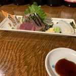 Shima Uta Sanshin Raibu Izakaya Yuikaji - 