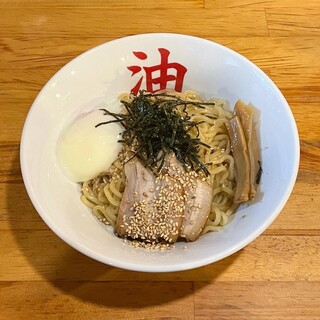 油そば f690bbcf3c85de2b7a44926b48318d