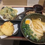 Honkakuha Hakata Udon Hasida Taikiti - 