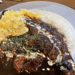 元町欧風カレー タンガロンガ - 欧風ドラゴンカレー＋タルタマトッピング（アップ②）豚アバラ肉アップ