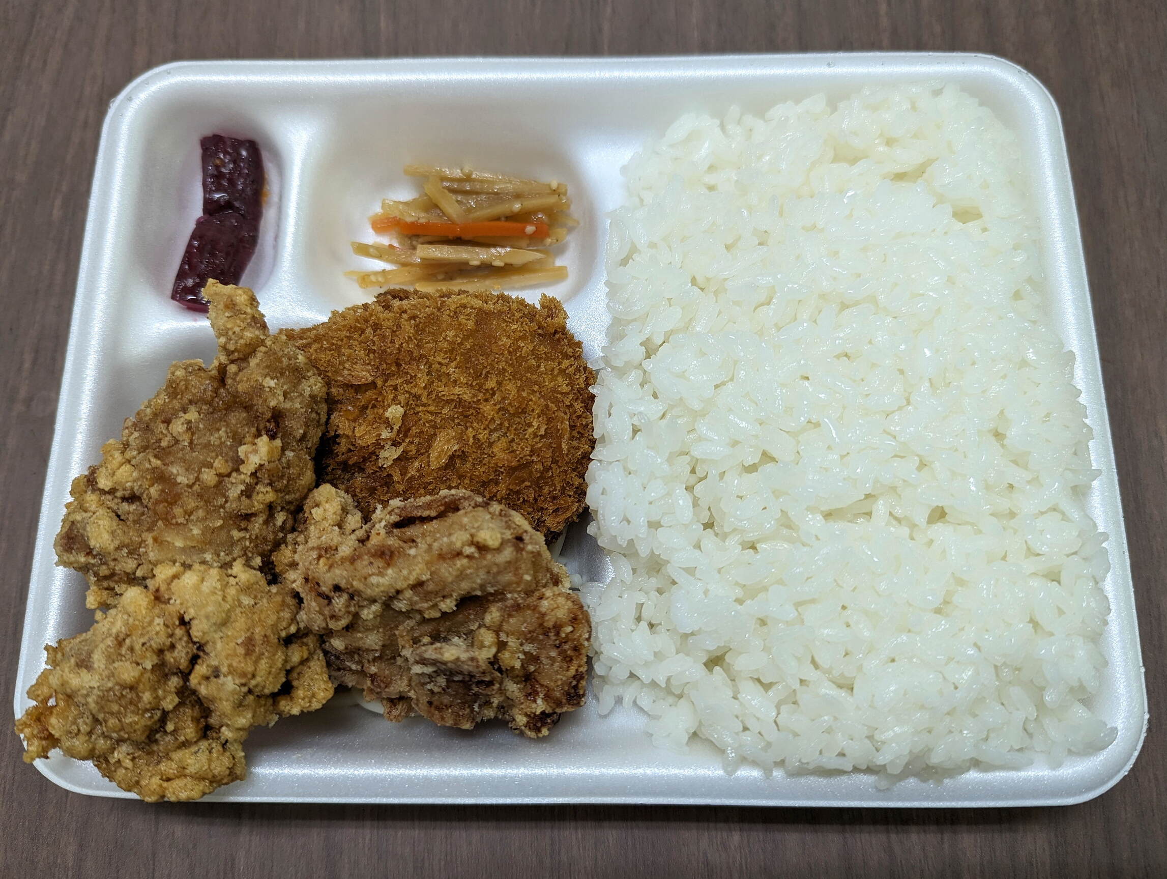 写真 : 元祖からあげ本舗 まるたま 石橋店 - 雀宮/からあげ