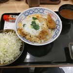 Tonkatu maruya - かつ丼定食
