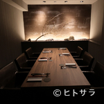 TOMOSHIBI - 心を優しく灯す独創的な料理と落ち着いた空間が待つ隠れ家