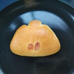 いそやまベーカリー - クリームパン