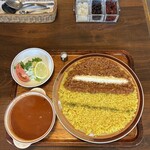 カレーのお店インディー - スペシャルカレー（ビーフカレー、辛さ100倍）