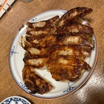 餃子 おでん 土鍋ごはん 上の山本 - 