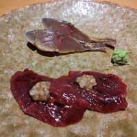 恵比寿 鮨 藤 - お造り（〆サバ、クジラ）