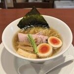 酒肴場 屯 - 山椒白醤油煮干し蕎麦（味玉入り）¥1000
